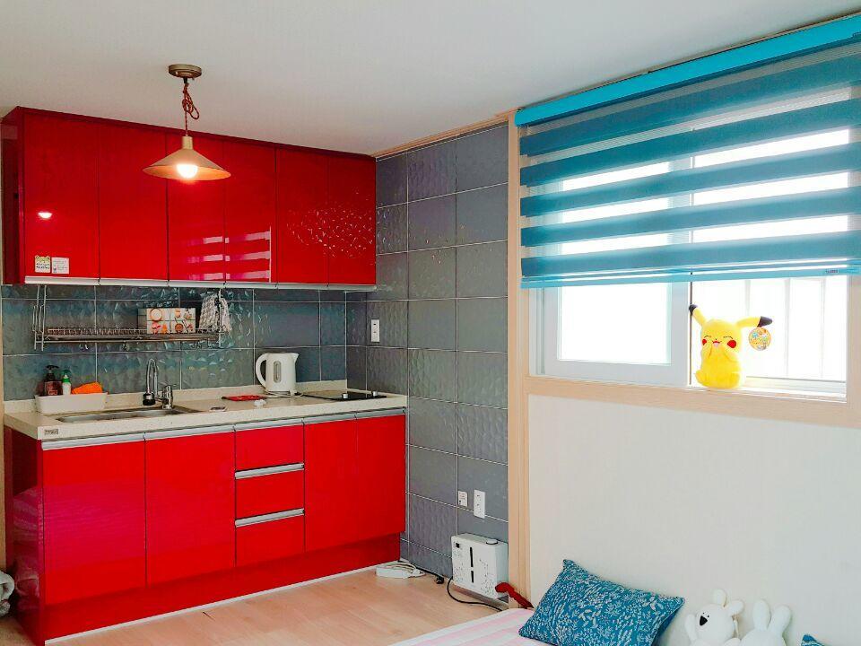 Yours Guesthouse In Tongyeong Exterior photo